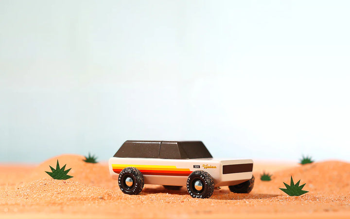 Wanderer Toy Car