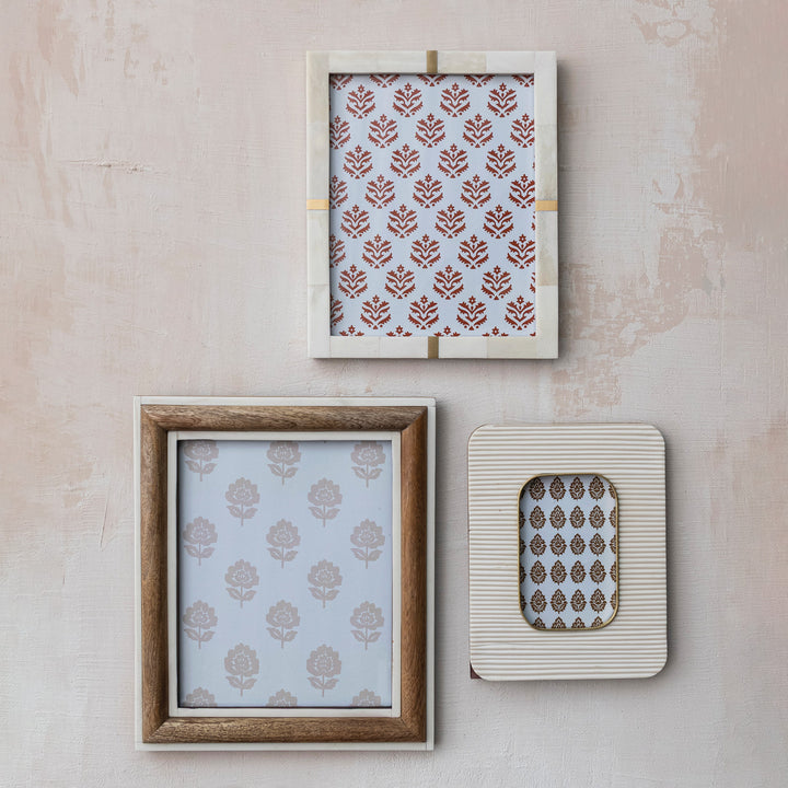 Resin Ribbed Photo Frame w/Brass Inlay 4" x 6"
