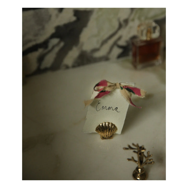 Scarlett Shell Card Holder