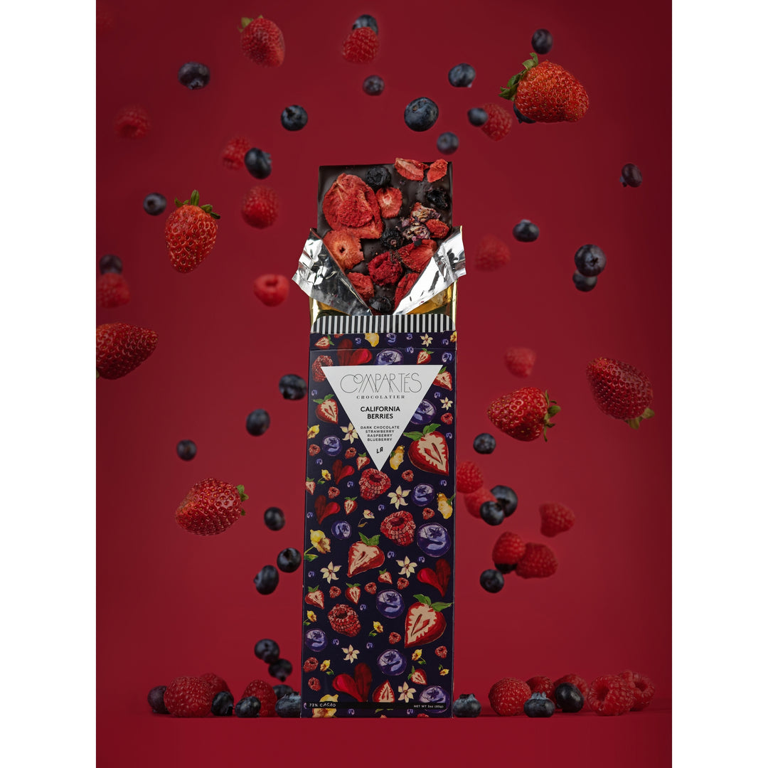 Compartes California Berries Dark Chocolate Strawberry Raspberry Blueberry